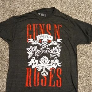 Guns n roses tee shirt